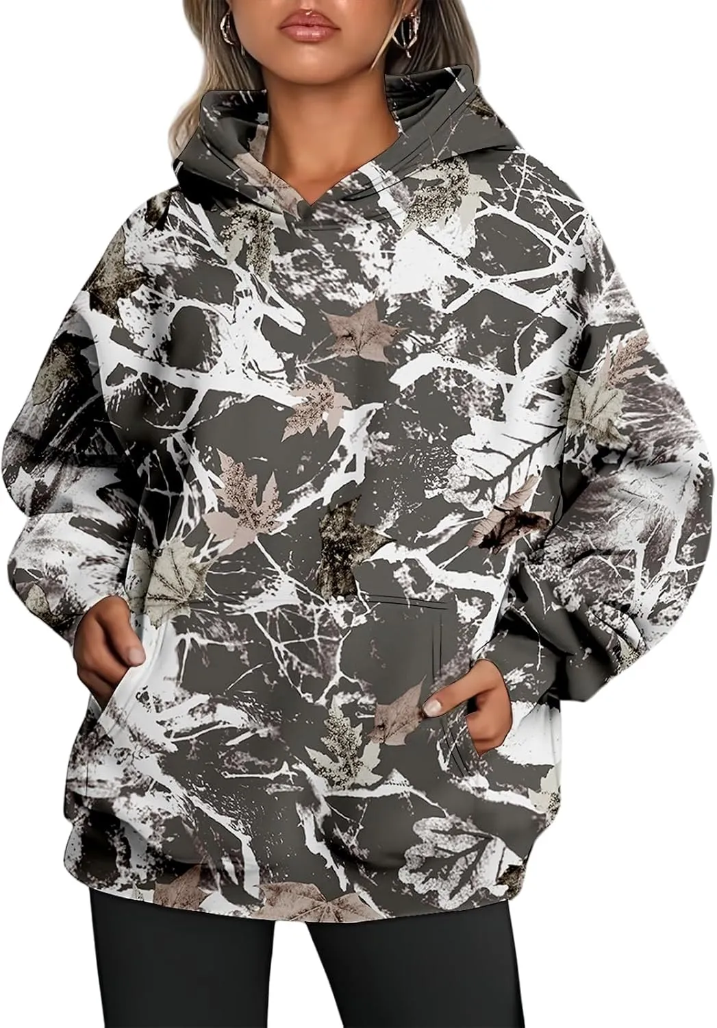 Camo Sweatshirt Women Maple Leaf Graphic Printed Hoodies Relaxed Fit Casual Sweatshirts Lightweight Hooded Pullovers