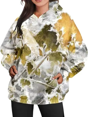 Camo Sweatshirt Women Maple Leaf Graphic Printed Hoodies Relaxed Fit Casual Sweatshirts Lightweight Hooded Pullovers