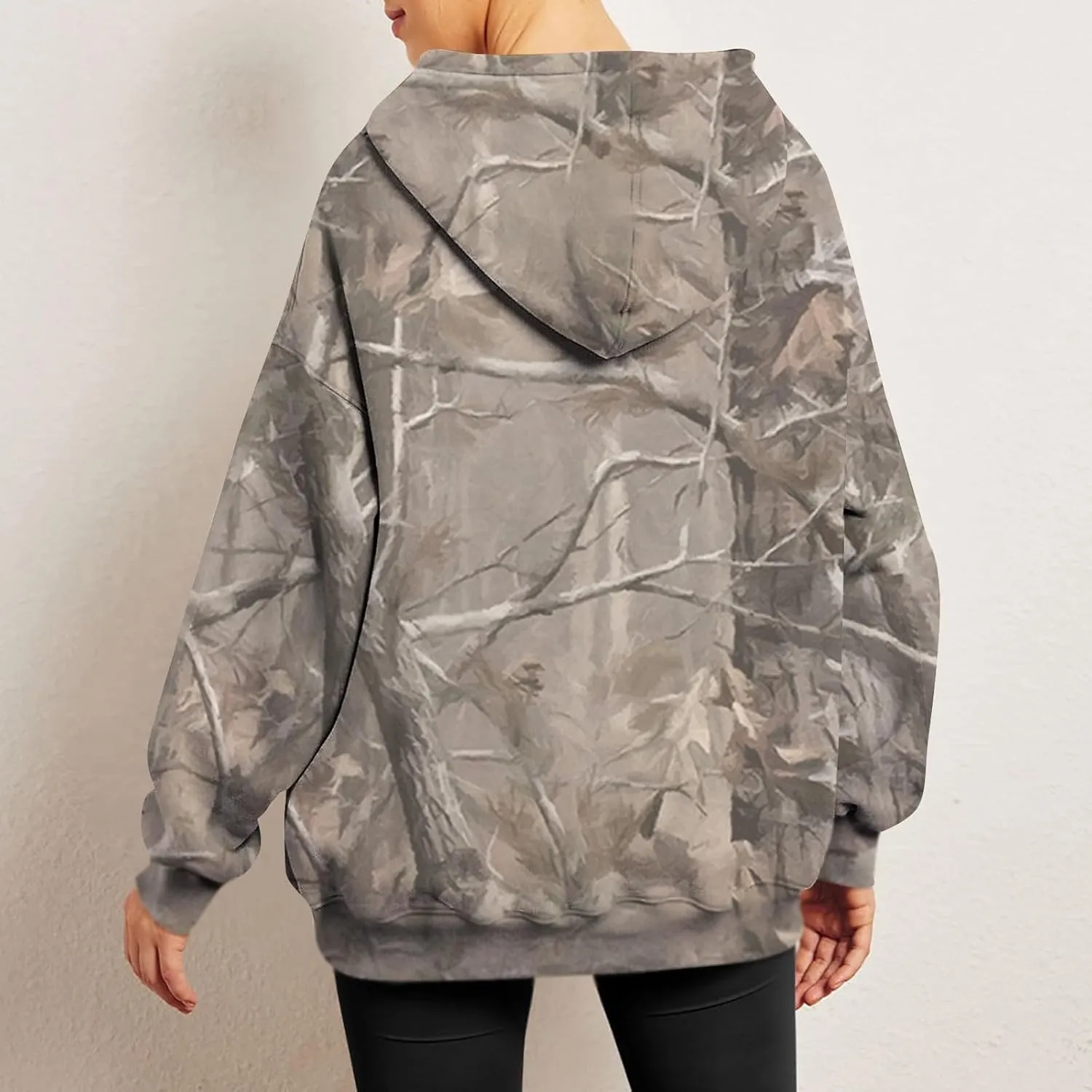 Camo Sweatshirt Women Maple Leaf Graphic Printed Hoodies Relaxed Fit Casual Sweatshirts Lightweight Hooded Pullovers