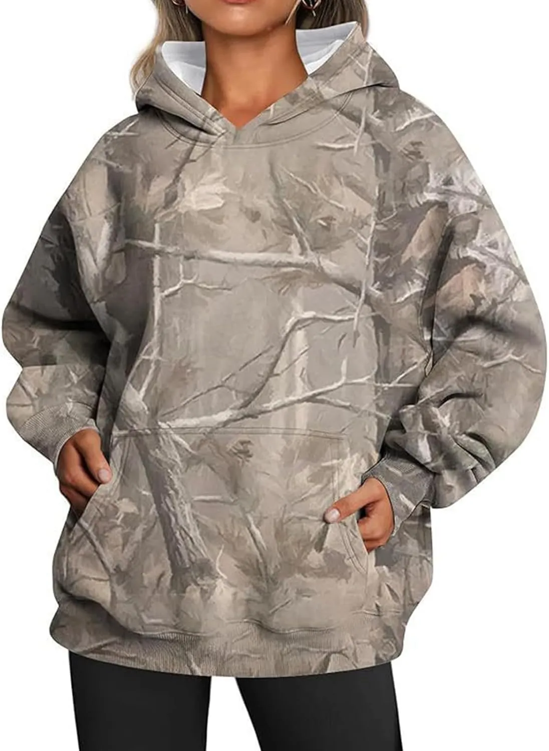 Camo Sweatshirt Women Maple Leaf Graphic Printed Hoodies Relaxed Fit Casual Sweatshirts Lightweight Hooded Pullovers