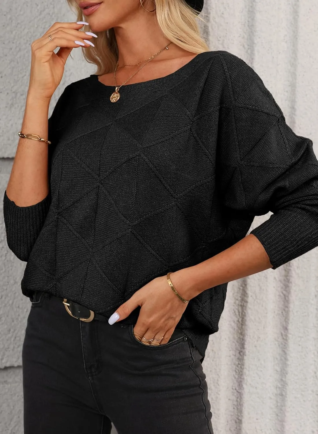 EVALESS Casual Crewneck Sweaters for Women Fall Spring 2025 Lightweight Long Batwing Sleeve Pullover Sweaters Tops Clothes