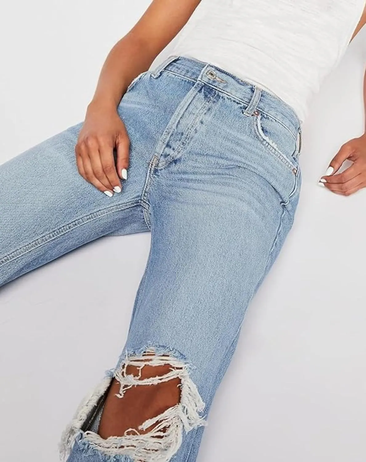 LifeShe Women's Ripped Jeans Casual Mid Rise Straight Leg Denim Pants Raw Hem Cropped Jeans