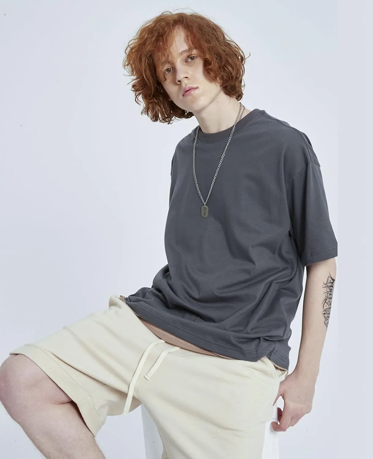 Mens Oversized T-Shirts Fashion Loose Fit Crewneck Tshirt Streetwear Heavyweight Short Sleeve Tee Shirt Gym Workout Tops