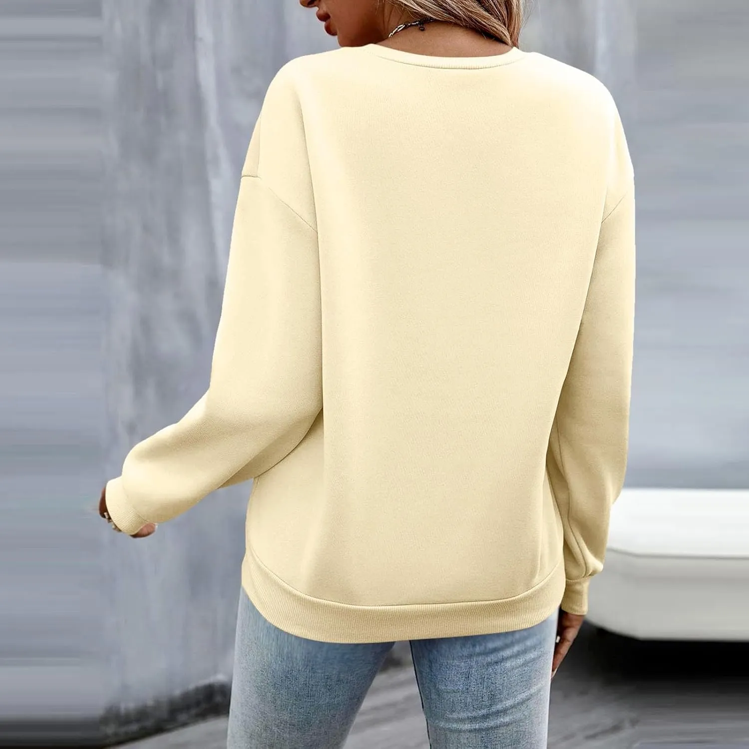 Oversized Sweatshirts for Women Smile Letter Graphic Crewneck Long Sleeve Pullover Tops Fleece Fall Preppy Shirts