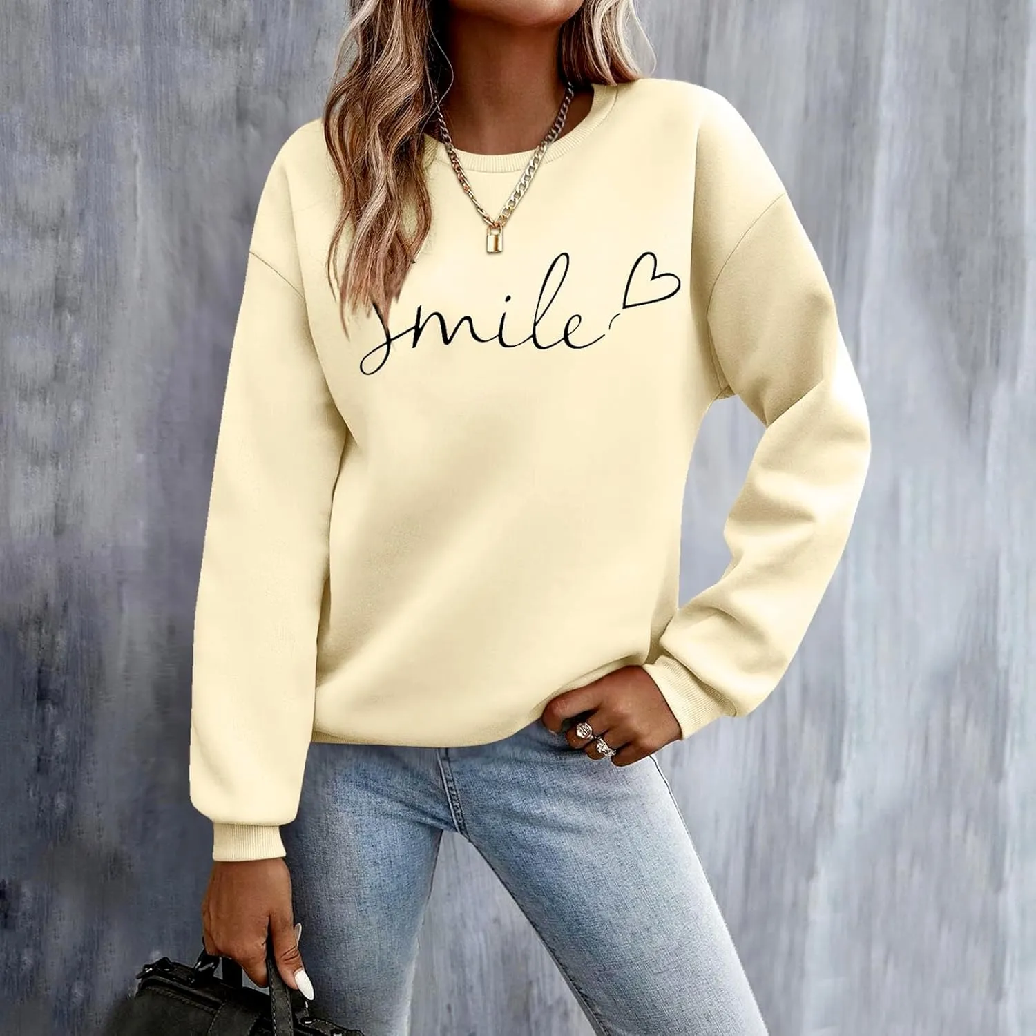 Oversized Sweatshirts for Women Smile Letter Graphic Crewneck Long Sleeve Pullover Tops Fleece Fall Preppy Shirts