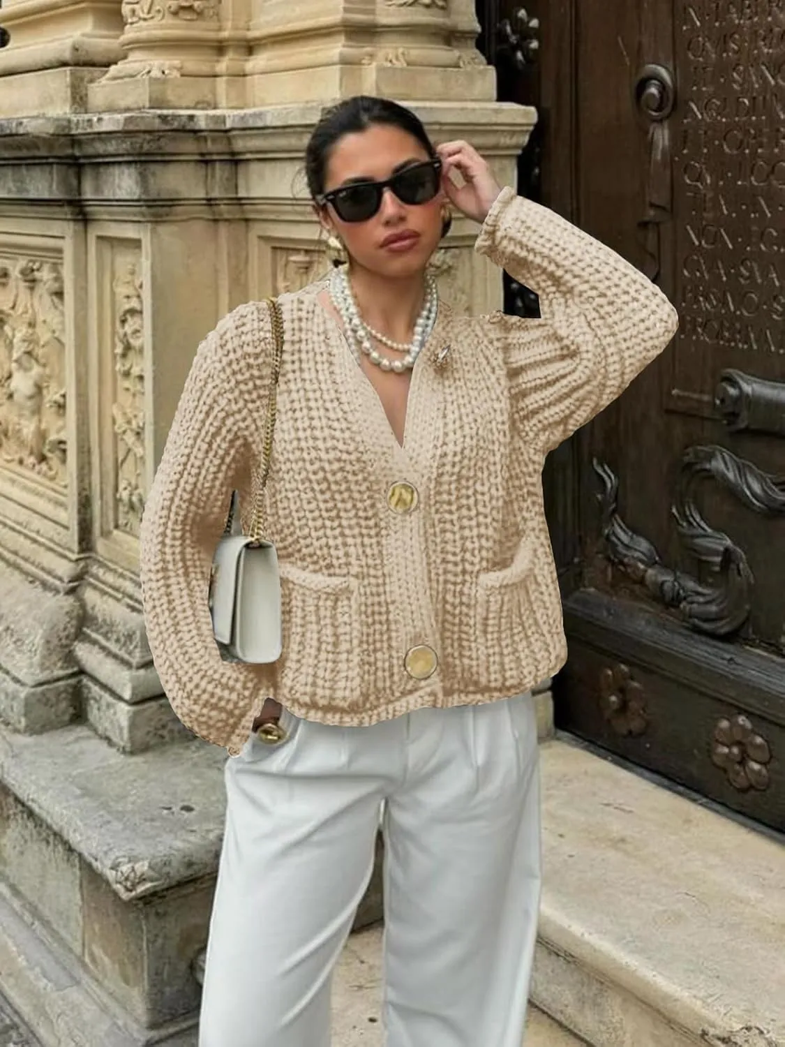 Saodimallsu Womens Button Up Sweaters Fall Chunky Knit Cropped Trendy Crewneck Loose Cardigan with Pockets