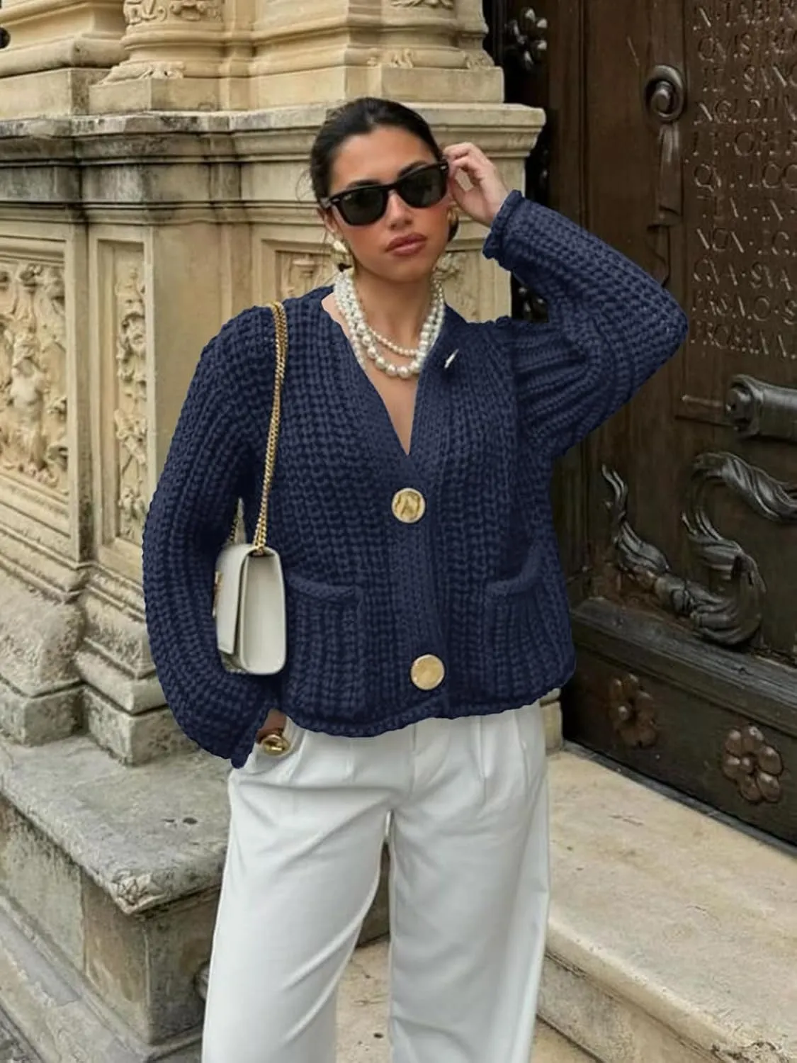 Saodimallsu Womens Button Up Sweaters Fall Chunky Knit Cropped Trendy Crewneck Loose Cardigan with Pockets