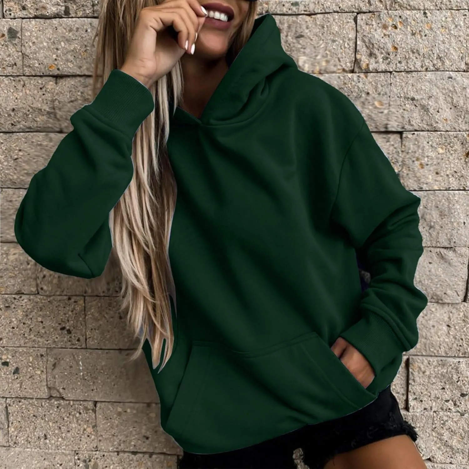 Winter Warm Fitted Soft Solid Sweatshirts for Womens Long Sleeve Hooded Pullovers with Pockets Outdoor Workout Hoodies