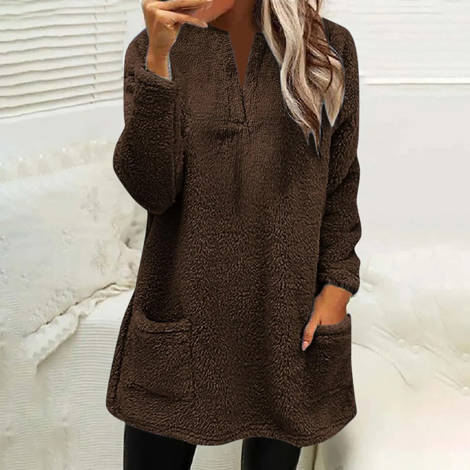Womens 2024 Fashion Winter Fleece Warm Sweater V Neck Solid Color Long Sleeve Pullover With Pocket Casual Loose Tops