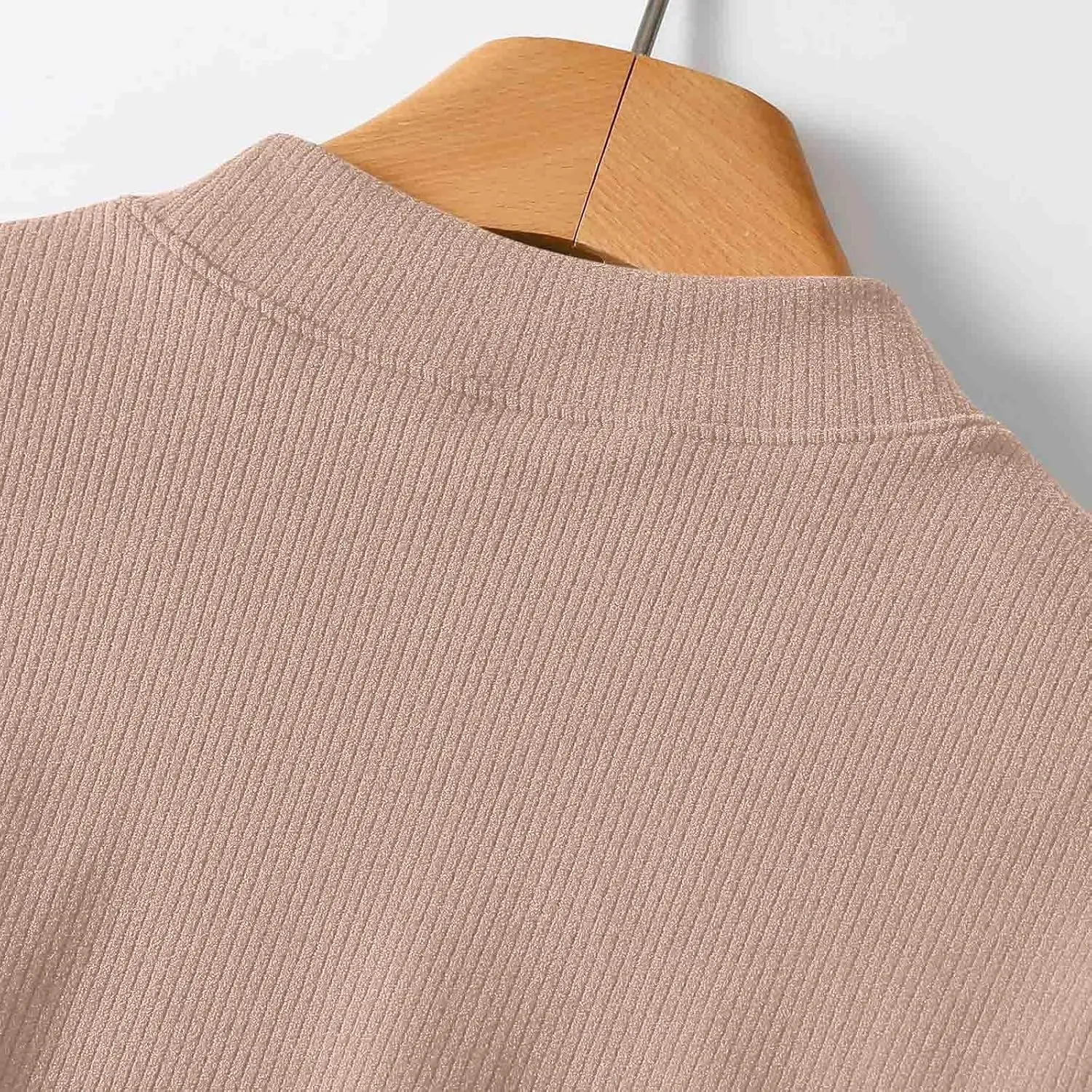 Women's Knitted T-Shirt 2025 Summer Vacation Tops Short Sleeve Crewneck Basic Blouses Trendy Solid Color Tees