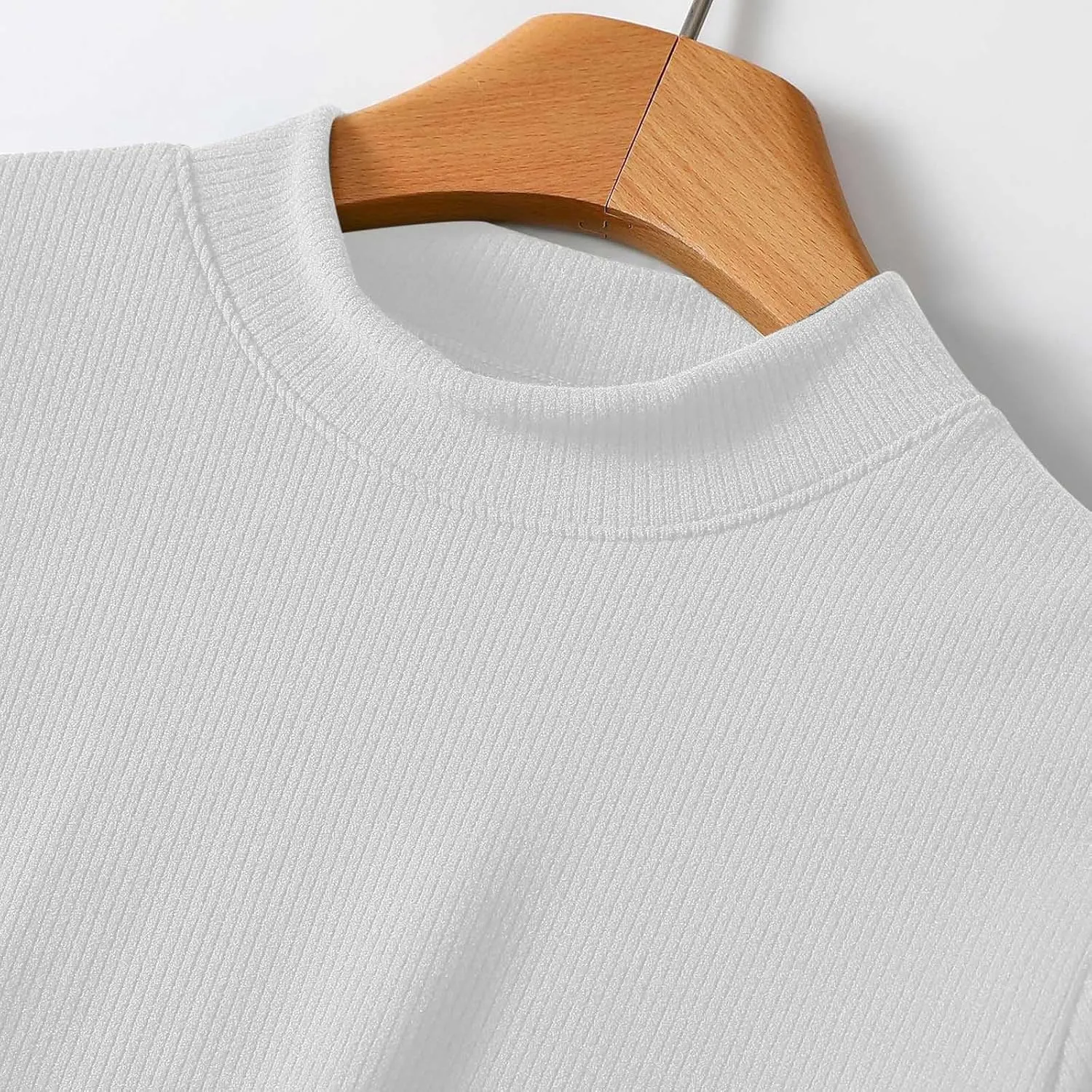 Women's Knitted T-Shirt 2025 Summer Vacation Tops Short Sleeve Crewneck Basic Blouses Trendy Solid Color Tees